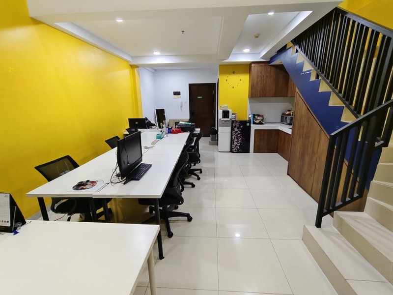 Office di Apt Soho Grogol