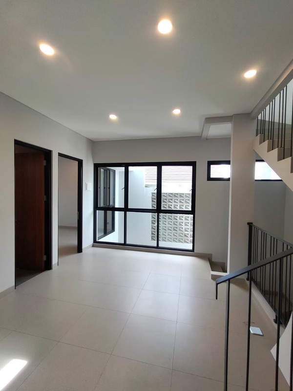 Rumah BRAND NEW di THE GREEN BSD City, Dekat Tol dan Stasiun