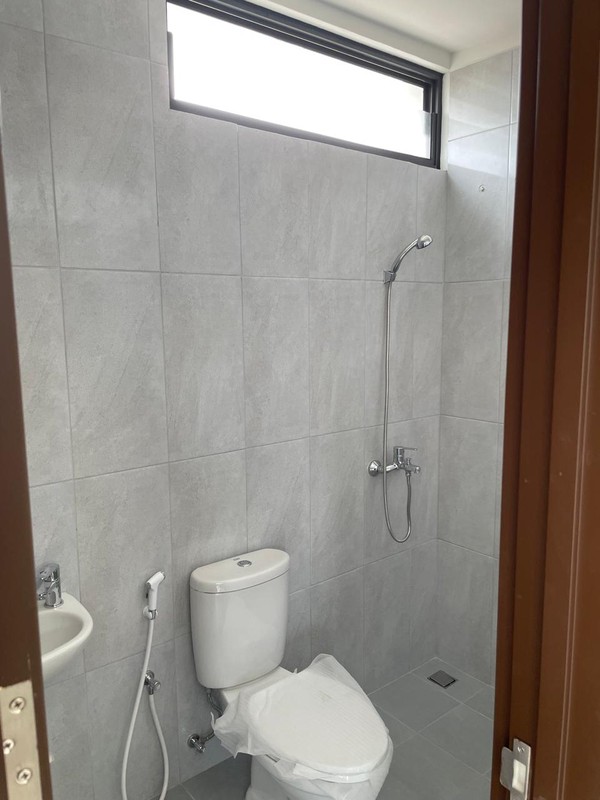 Rumah Brand New, Minimalis, 2 Lantai, Dalam Cluster kemanan 24 Jam di Bintaro