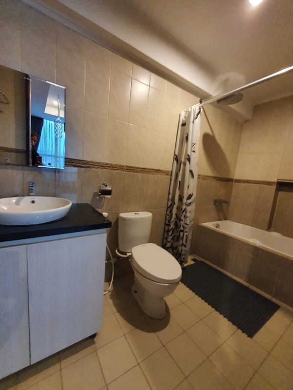 Apartemen Mewah Full Furnish Dengan 160 Meter Persegi Di Kemang Village, Jakarta Selatan