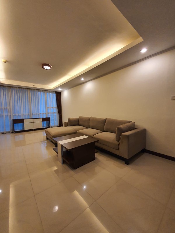 Apartemen Mewah Full Furnish Dengan 160 Meter Persegi Di Kemang Village, Jakarta Selatan