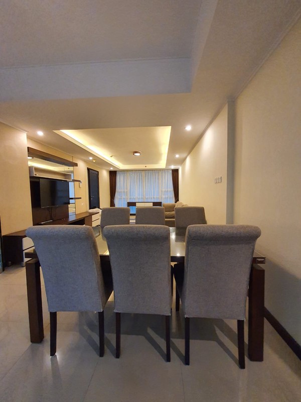Apartemen Mewah Full Furnish Dengan 160 Meter Persegi Di Kemang Village, Jakarta Selatan