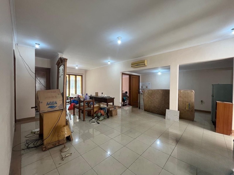 Rumah Terenovasi di Kalibata Indah Pancoran Jakarta Selatan