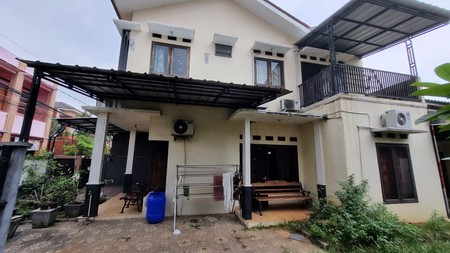 Rumah Luas & Strategis di Kukusan Depok Akses Mudah ke Tol