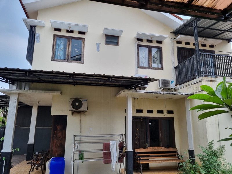 Rumah Luas & Strategis di Kukusan Depok Akses Mudah ke Tol