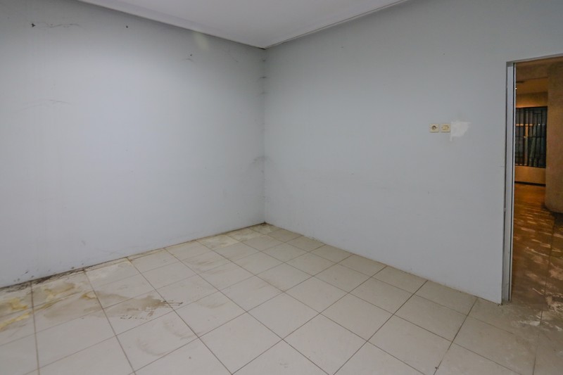 Rumah & Ruko Strategis daerah Andara Cilandak dekat Pondok Indah