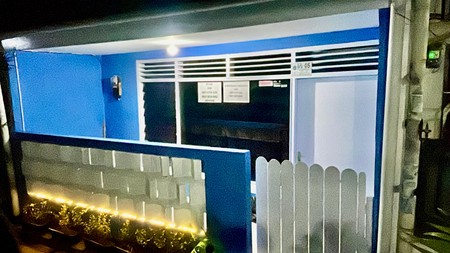 Rumah sudah Renovasi 2 Lantai di Belakang Mall Kota Kasablanka