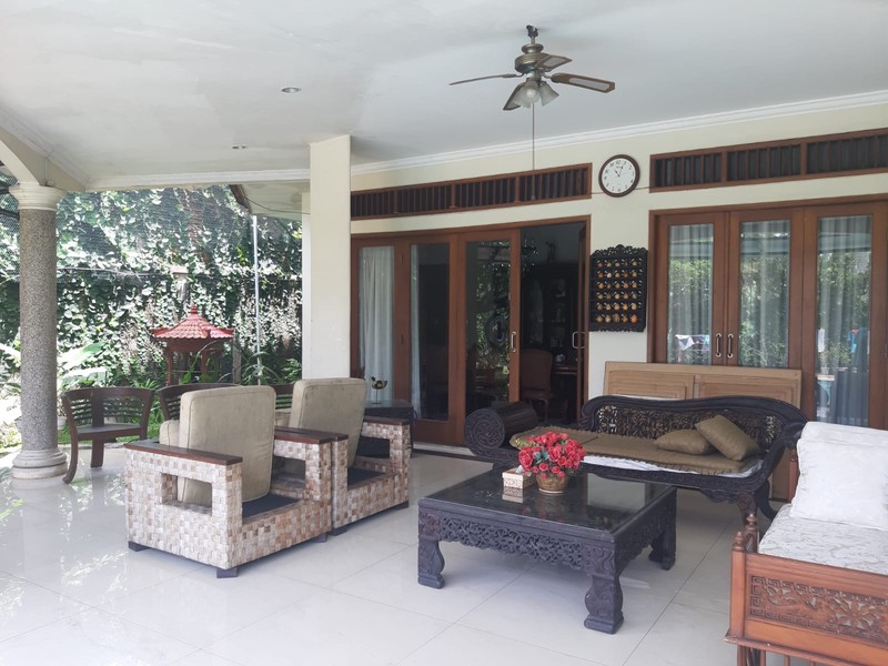 Rumah Mewah Dalam Perum Jati Indah Di Cinere Depok, Dengan Private Pool & Golf View