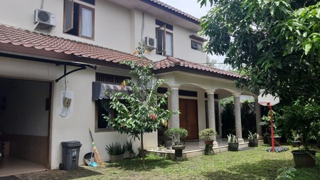 Rumah Mewah Dalam Perum Jati Indah Di Cinere Depok, Dengan Private Pool & Golf View