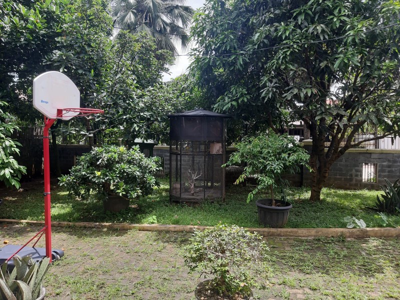 Rumah Mewah Dalam Perum Jati Indah Di Cinere Depok, Dengan Private Pool & Golf View