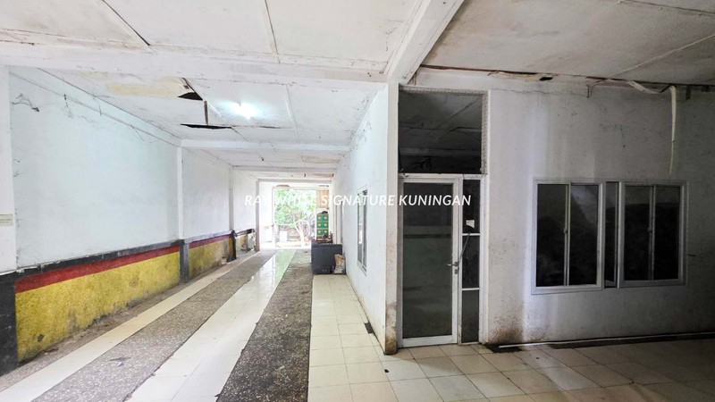 Tanah dan Bangunan di Ciputat Raya Area Komersial Harga Dibawah NJOP