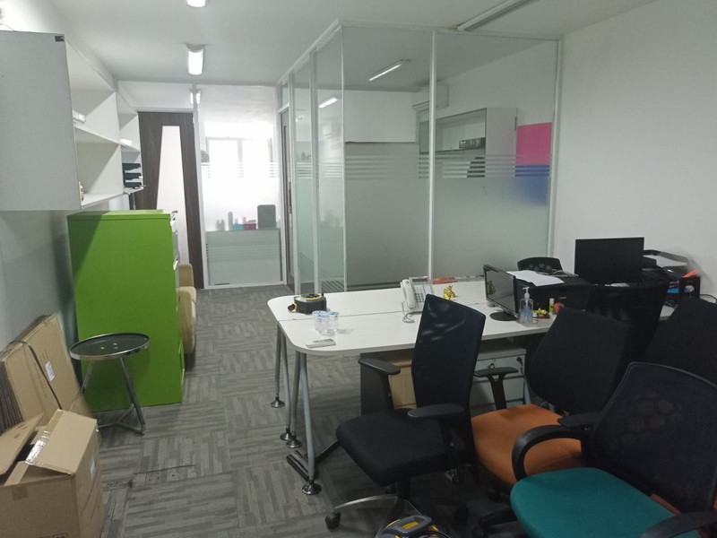 Ruko 4 Lantai di Jl. Prof. Dr. Soepomo, Tebet - Jaksel