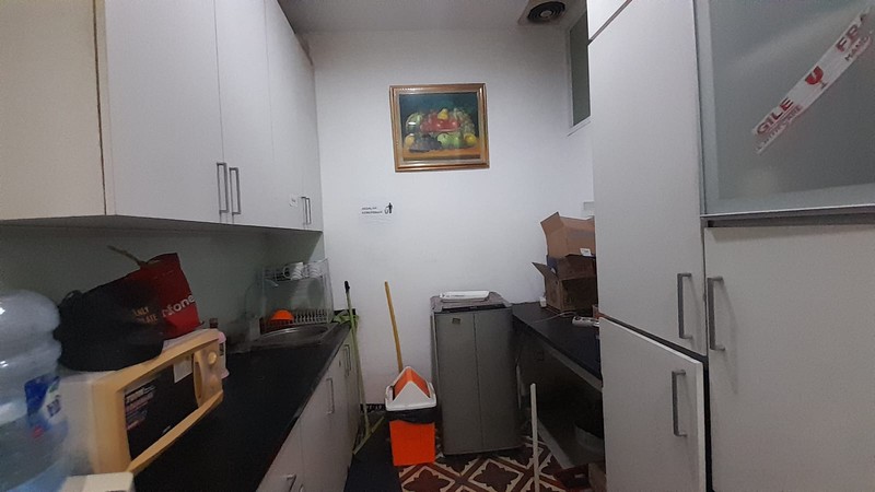 Ruko 4 Lantai di Jl. Prof. Dr. Soepomo, Tebet - Jaksel