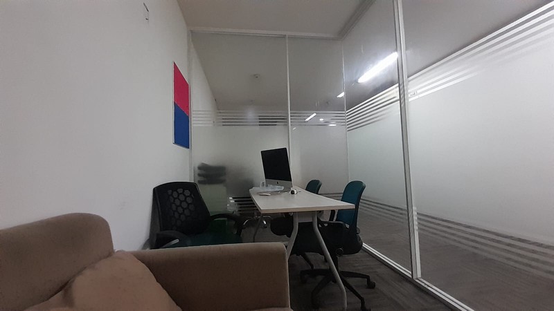 Ruko 4 Lantai di Jl. Prof. Dr. Soepomo, Tebet - Jaksel