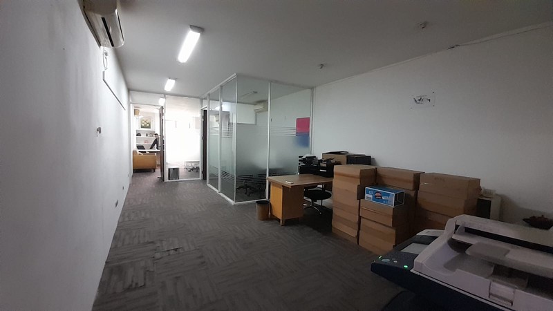 Ruko 4 Lantai di Jl. Prof. Dr. Soepomo, Tebet - Jaksel