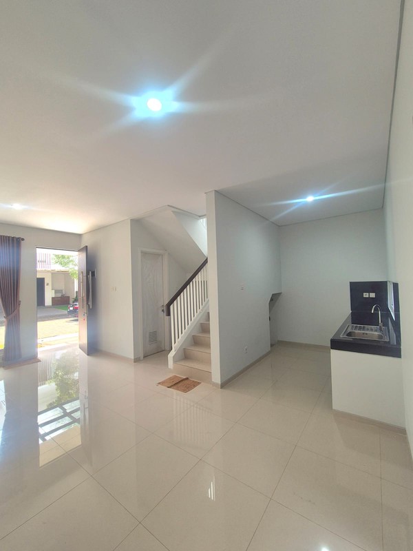 [DISEWA] Rumah Siap Huni Posisi Strategis di Bintaro Jaya.