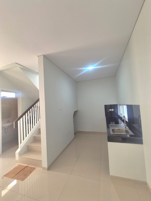 [DISEWA] Rumah Siap Huni Posisi Strategis di Bintaro Jaya.