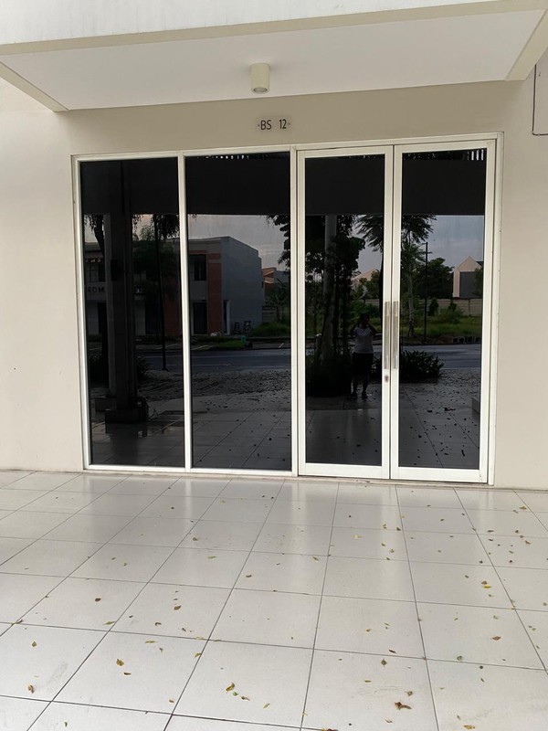 Dijual Ruko Graha Natura Soho - Modern 3 Lantai Surabaya Barat Dekat Gwalk Citraland, Sma Margie, Sekolah Cambridge, Pakuwon Mall, Ptc, Supermall