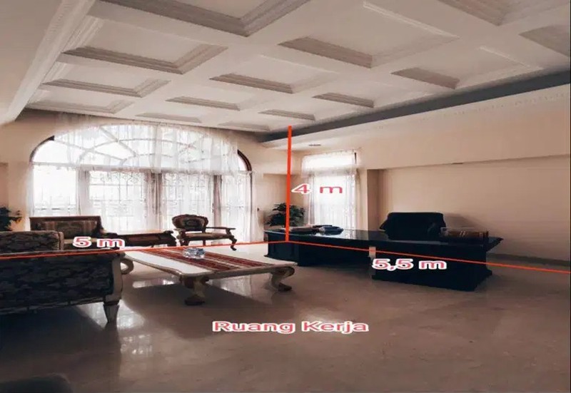 Rumah Mewah Asri Lokasi Strategis di Patra Kuningan, Jakarta Selatan