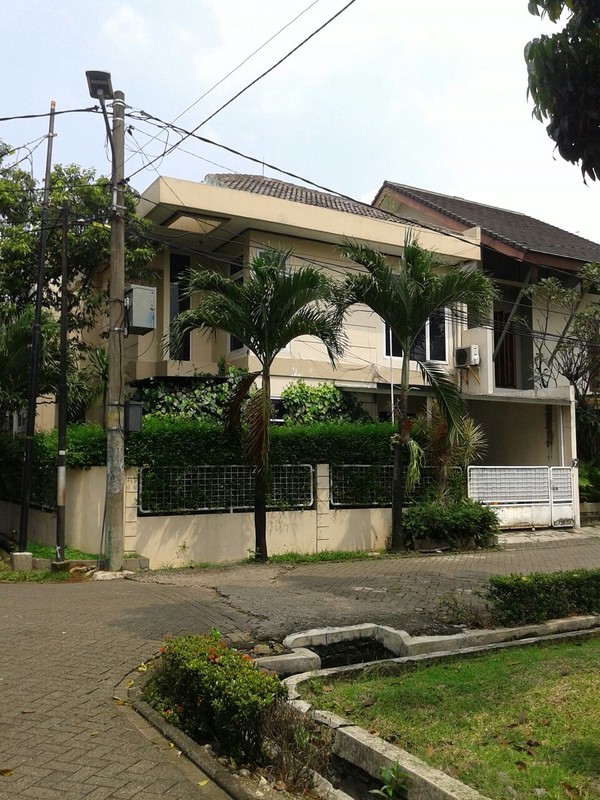 Rumah Terawat & Siap Huni di Bintaro Jaya Sektor 4