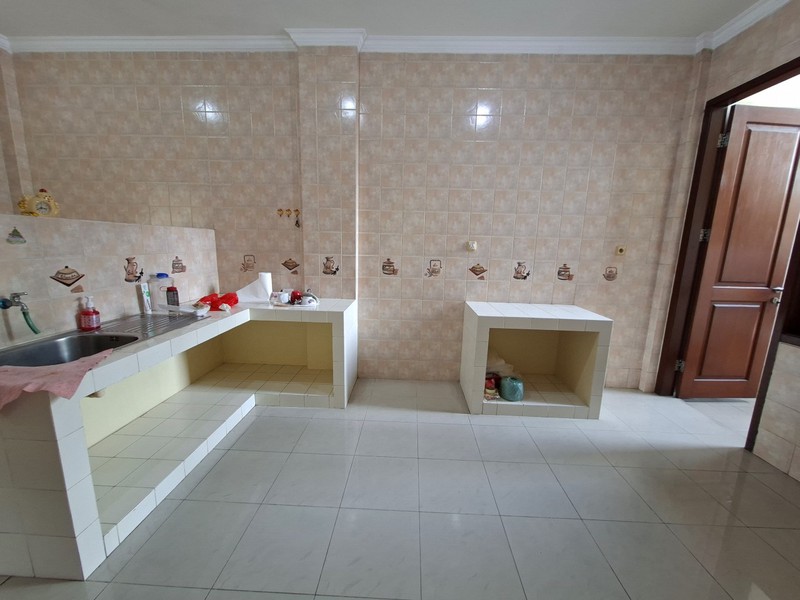 Rumah Kelapa Cengkir Barat, Kelapa Gading Luas 10x20m2