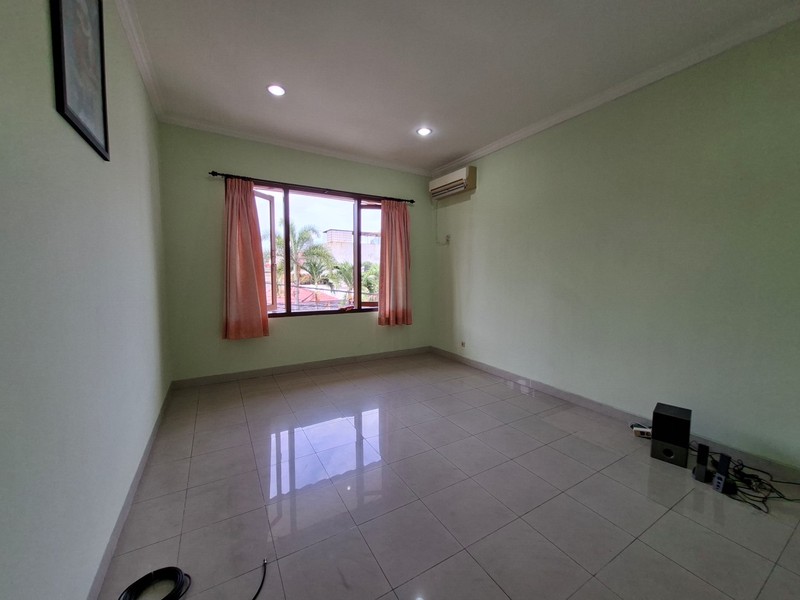 Rumah Kelapa Cengkir Barat, Kelapa Gading Luas 10x20m2