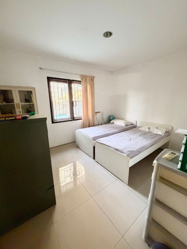 Rumah Mewah 2 Lantai Siap Huni dengan Hunian Asri @Bintaro Sektor 9