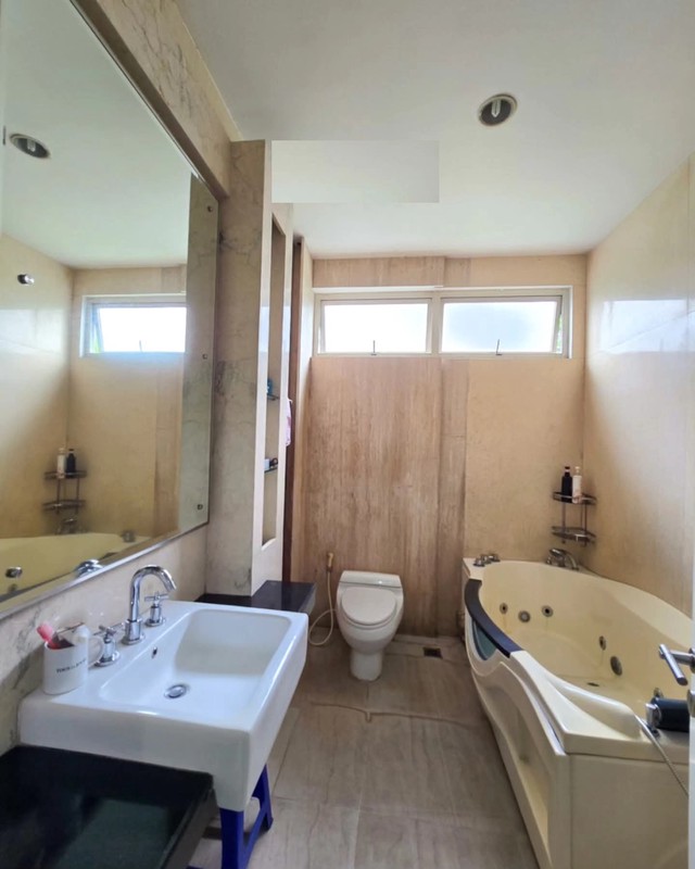 Rumah Lux 2Lantai Diarea Telaga Golf, Near Pusat Bisnis BSD .