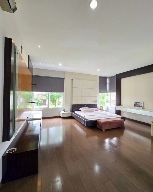 Rumah Lux 2Lantai Diarea Telaga Golf, Near Pusat Bisnis BSD .