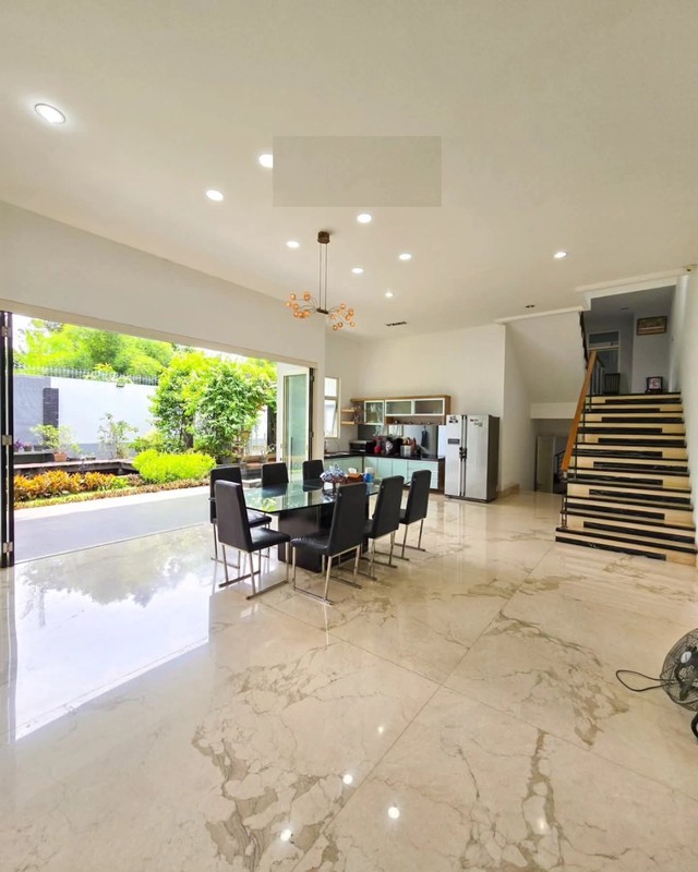 Rumah Lux 2Lantai Diarea Telaga Golf, Near Pusat Bisnis BSD .