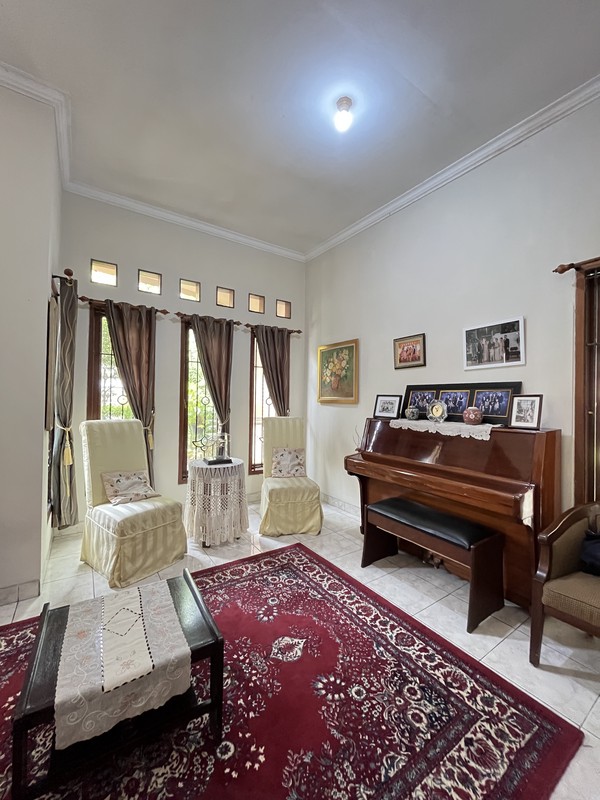 Rumah lokasi nyaman dan tenang di Kebayoran Baru