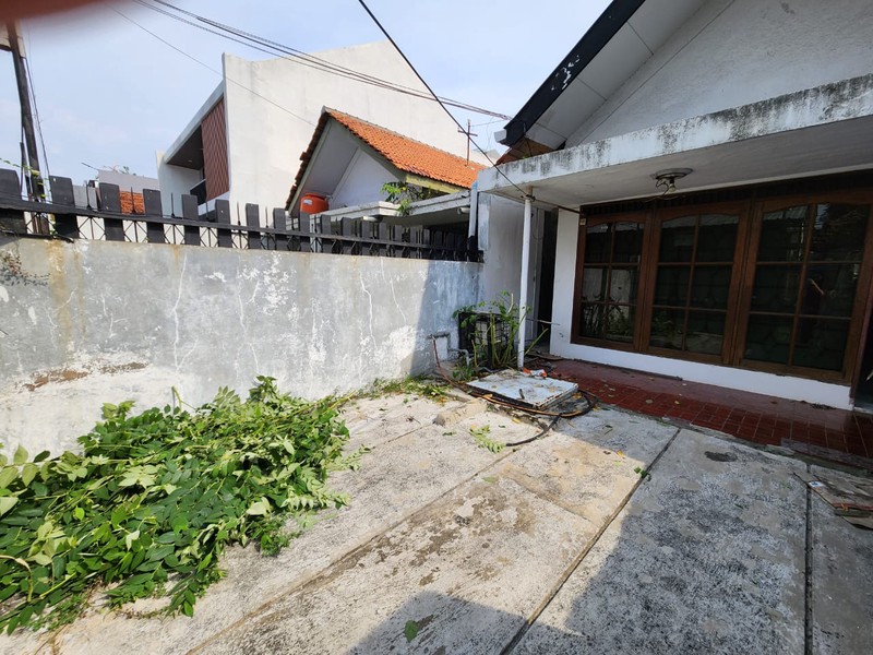 Dijual Rumah Lama  di jl. Petojo Selatan, Jakarta Pusat, Di Bawah Harga NJOP