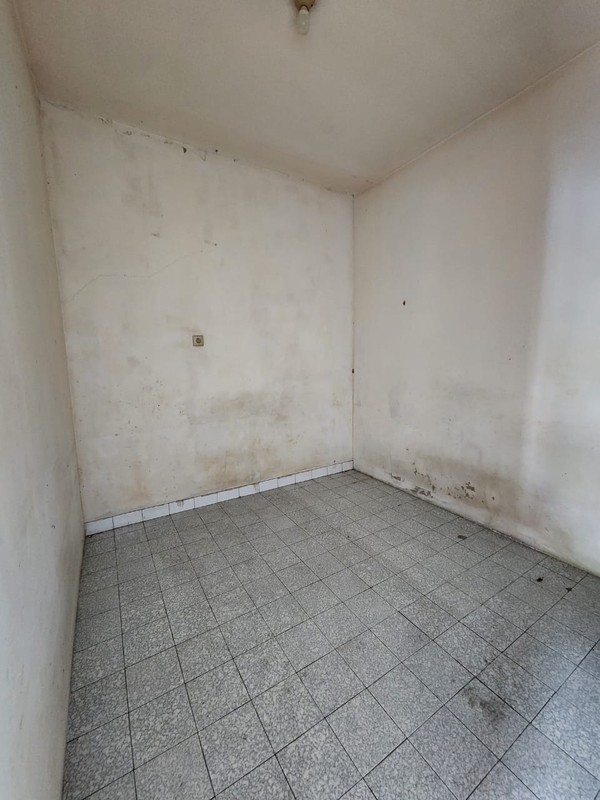 Dijual Rumah Lama  di jl. Petojo Selatan, Jakarta Pusat, Di Bawah Harga NJOP