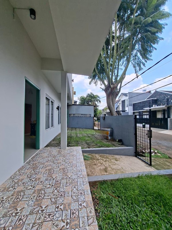 Rumah 2 Lantai Siap Huni Lokasi Premium dengan Hunian Nyaman dan Asri SHM @Bintaro Sektor 9