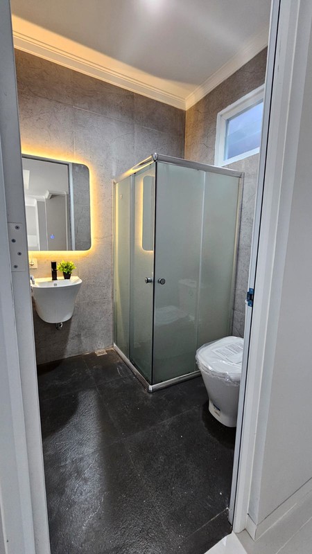 Rumah Bagus Siap Huni dengan KT 5+1 KM 4+1 SHM @Bintaro Sektor 9