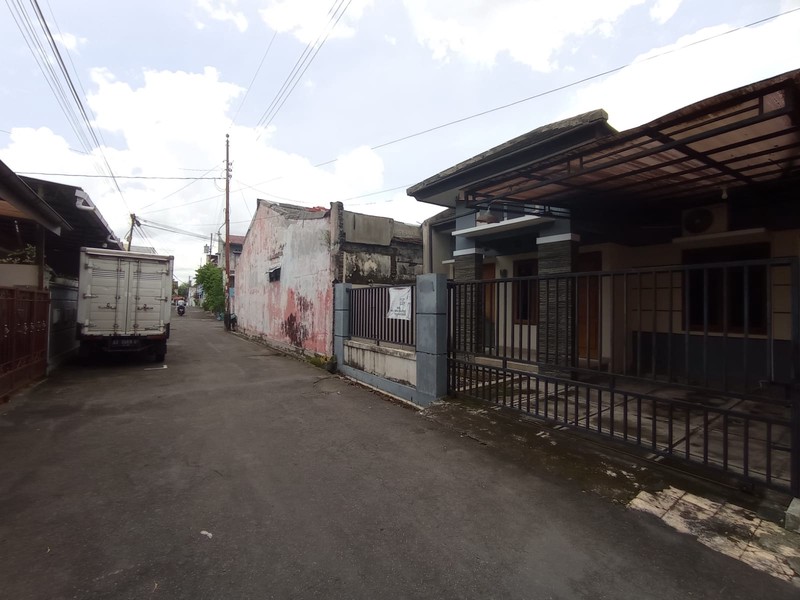 Dijual Rumah Tinggal Siap Huni Dalam Perumahan Eksklusif Banteng Baru, Ngaglik, Sleman