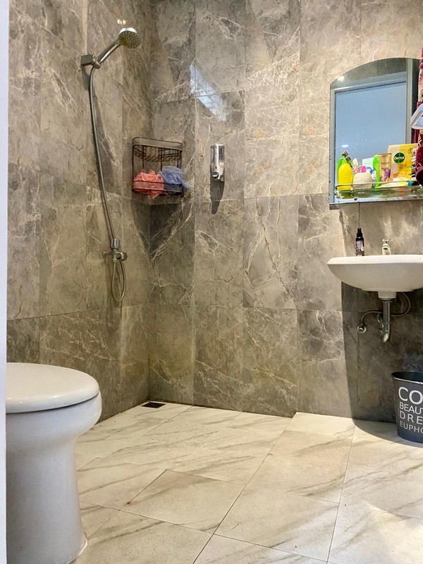 Rumah Bagus Siap Huni di Pondok Aren, Tangerang Selatan