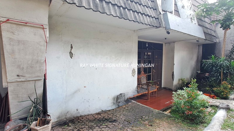 Dijual Rumah Tinggal dan Kost Dekat Pondok Indah