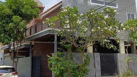 RUMAH CANTIK MINIMALIS, POSISI HOEK DI GRAND NUSA INDAH CILEUNGSI