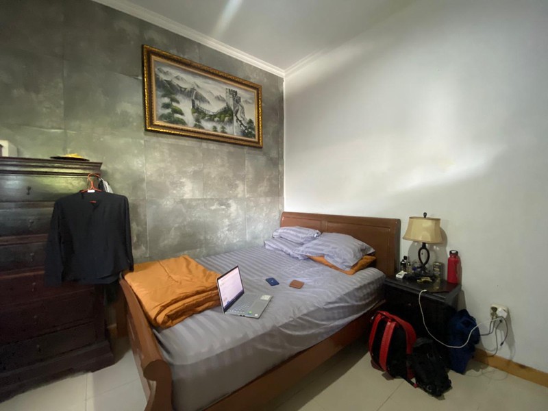 RUMAH CANTIK MINIMALIS, POSISI HOEK DI GRAND NUSA INDAH CILEUNGSI