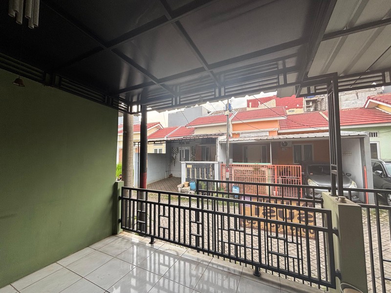 Rumah Cantik Satu Lantai di Cibubur Village 3 Jakarta Timur 