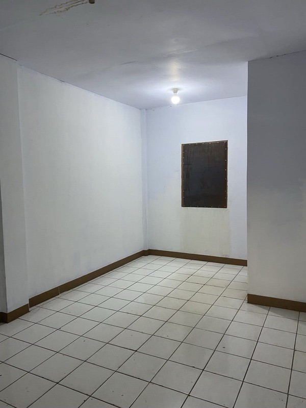 Ruko Arya Putra Pinggir Jalan Utama