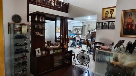 Dijual Rumah Gayungsari