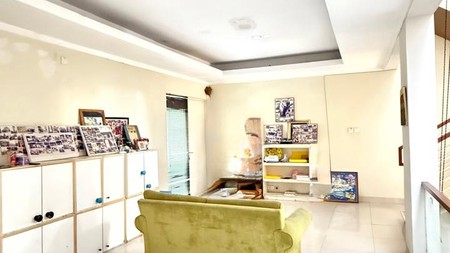 Rumah Bagus di Bintaro Jaya dengan KT 4+1 KM 3+1 Surat SHM @Sektor 7