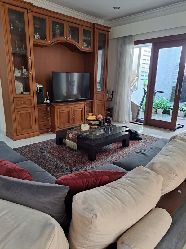 Rumah Luas & Siap Huni di Bumi Bintaro Permai Pesanggrahan, Jakarta Selatan