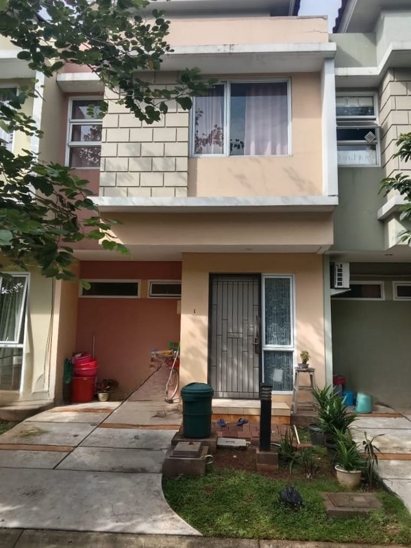 Termurah. Rumah Modern cluster Virginia Village, Gading Serpong