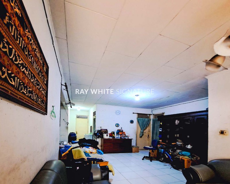 Dijual Rumah Hitung Tanah di Ciledug