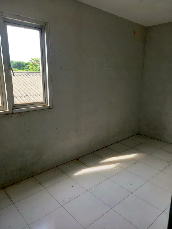 MURAH Disewakan Ruko Citraland Bukit Palma Surabaya Barat - Parkiran Mobil Luas - Cocok Buat Segala Usaha , Kantor, Bank, Depot, Resto, Cafe, Dll