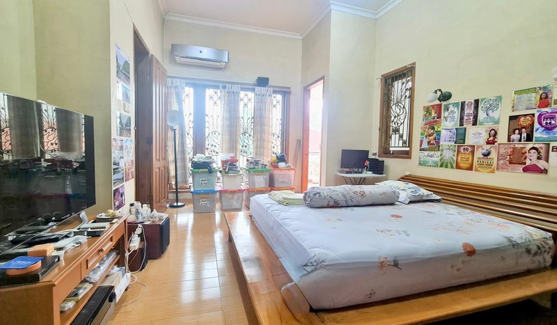 Dijual Rumah di Kebon Kacang, Tanah Abang, Jakarta Pusat - Lokasi Strategis Dekat Thamrin & Bundaran HI