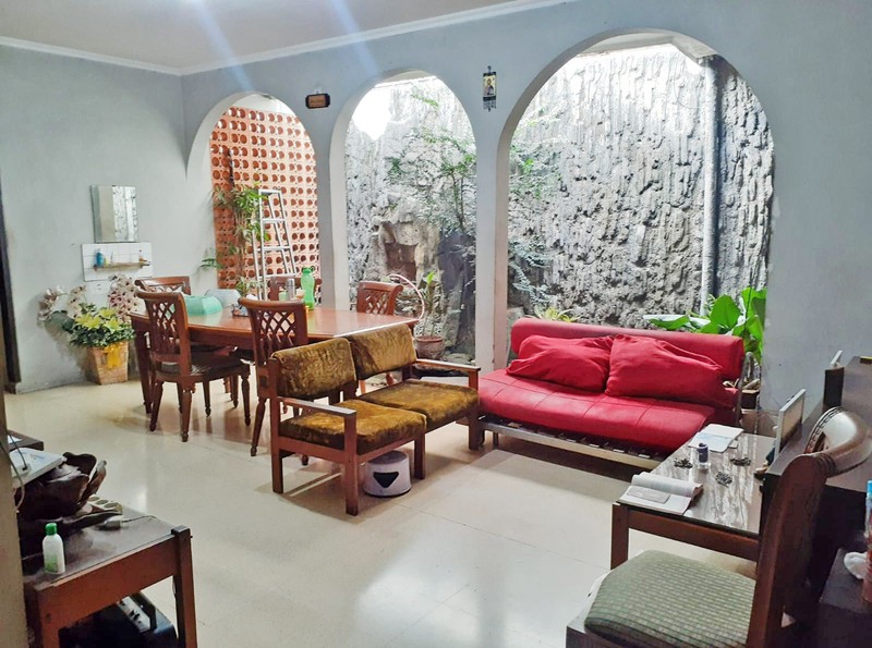 Rumah Nyaman di Bintaro Sektor 1 - Lokasi Strategis & Lingkungan Asri